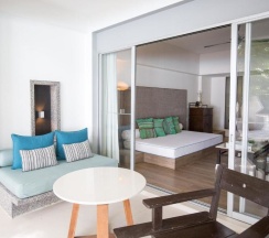 Двухместный люкс Executive с видом на бассейн двуспальная кровать в Veranda Resort & Villas Hua Hin - Cha Am