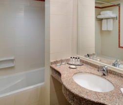 Двухместный номер Standard с видом на сад 2 отдельные кровати в Naama Bay Promenade Beach Resort by Accor