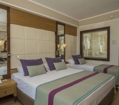 Номер Standard с балконом в Dream World Aqua Hotel - All Inclusive