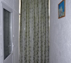 Четырёхместный номер Standard односпальная кровать в Чайка