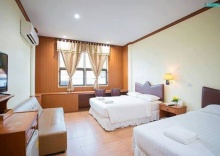 Трёхместный номер Standard в Thongsomboon Club Hotel