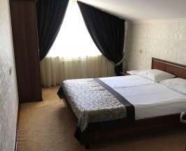 4-местный номер люкс (с завтраком) в Yeti House