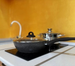 Студия Мансарда в Море