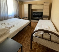 Семейный двухэтажный коттедж в Белые скалы