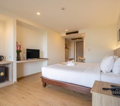 Номер Superior с балконом и с красивым видом из окна в Отель Orchidacea Resort