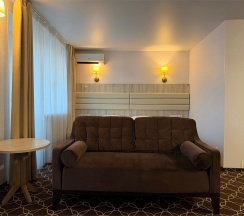 Джуниор сьют в Жемчужина