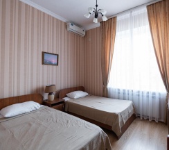 Номер стандарт с 2 односпальными кроватями в Djump hotel