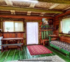 Семейный коттедж с красивым видом из окна в Туган-як