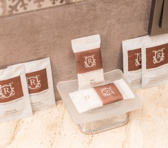 Стандарт с французским балконом в Repin