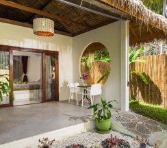 Вилла с видом на сад в Sand Shine Villa