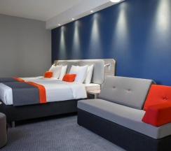 Двухместный номер Superior двуспальная кровать в Holiday Inn Express Almaty