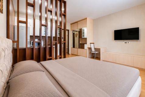 Екатеринбург: Апартаменты DreamHouse