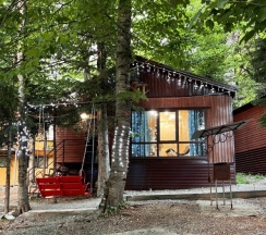 Четырехместный гостевой домик "Релакс" 35 кв. м. в Архыз шале хаус