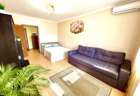 Апартаменты Апартаменты на ул.Революционная, 5 в Самаре