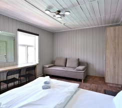 Семейный номер с общей ванной комнатой в Кунак