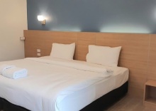 Номер Deluxe в Ceniq Hotel