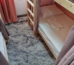 Четырехместный женский номер в Ярхостел