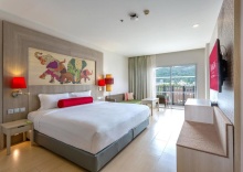 Двухместный номер Premier двуспальная кровать в Ramada by Wyndham Phuket Deevana Patong