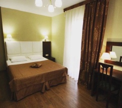 Двухместный номер Standard с балконом и с красивым видом из окна двуспальная кровать в Мечта