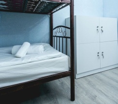 Кровать в общем номере (мужской номер) в Хостел Sherlock Homes Баку