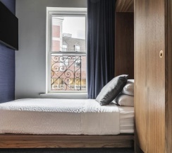 Четырёхместный номер Standard 2 отдельные кровати в Found Hotel Boston Common