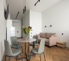 Панорамный пентхаус с видом на гавань и мосты (3,4), Тигровая 16А в Panorama Suites Group