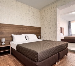 Эксклюзив 2-х комн 5-местн (с видом на море) в Антарес