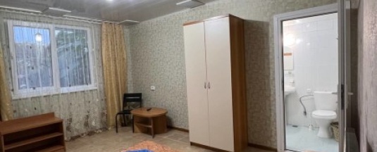 Двухместный улучшенный стандартный номер с двухспальной кроватью в Виолетта