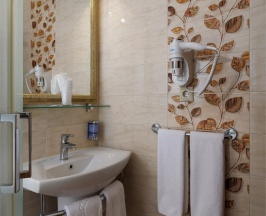 Бюджетный в Клевер