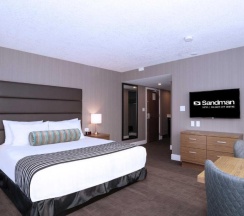 Двухместный номер Standard двуспальная кровать в Sandman Signature Calgary Downtown Hotel