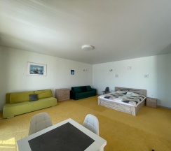 Апартаменты-студия, 75 м², 4 этаж в Русское море