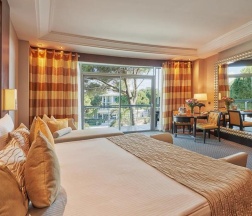 Четырёхместный номер семейный Connection Superior в Отель Calista Luxury Resort