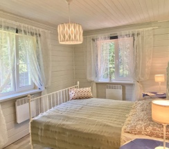 Шестиместный коттедж с 3 комнатами с красивым видом из окна в Купчиха