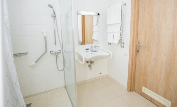 |Апартаменты с 1 спальней (без кухни) для маломобильных гостей в Прибрежный квартал