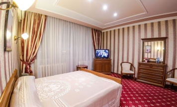 Двухместный номер Superior двуспальная кровать в Reikartz Dostar Karaganda