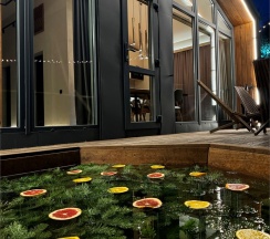 Дом «GOLD» с банным чаном на террасе в Luxe House