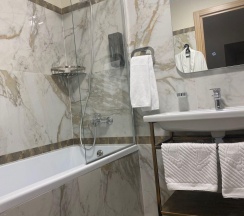 Номер люкс в Park Hotel