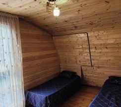 Коттедж с балконом в Кизлярская лагуна
