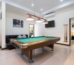 Вилла-люкс с собственным бассейном с 6 комнатами в Boutique Resort Private Pool Villa