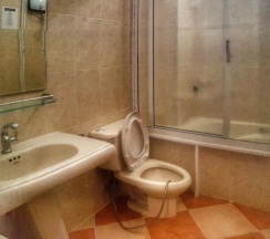 Трёхместный номер Standard в White Lotus Resort