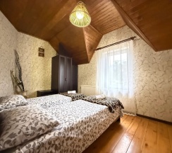 ДОМ для компании в Насып