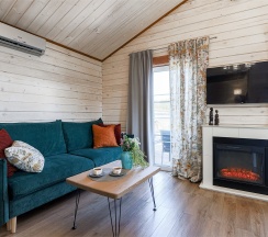Коттедж с террасой в Yellow Stars Inn