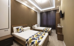 TWIN 209, 210 в Double L Hotel