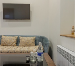 Senior Suite with balcony в Central City