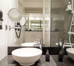 Двухместный номер Comfort двуспальная кровать в Motel One Munich - Parkstadt Schwabing