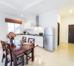 Двухместная вилла c 1 комнатой двуспальная кровать в Отель The Oriental Beach Pearl