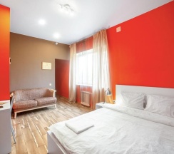 Номер стандарт в Avia House