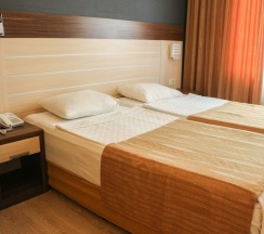 Люкс в Hawaii Suite Beach Hotel