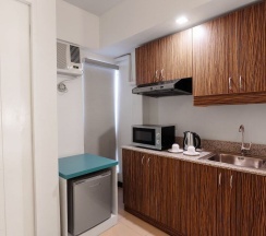 Студия Premier в H Hotels - Metro North Uno
