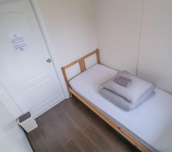Номер эконом с 1 односпальной кроватью в Hot Place Guest House